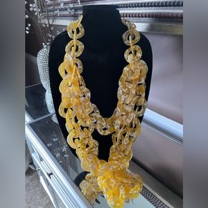 Sassy Jones yellow Zaria